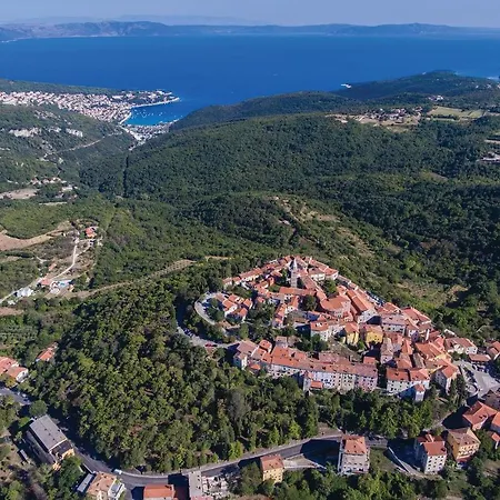 6 Bedroom Pet Friendly In Nyaraló Labin